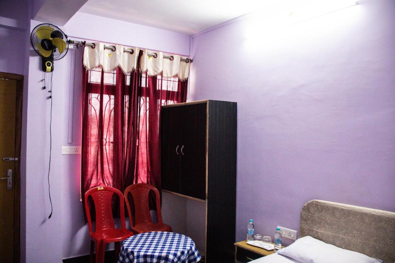 Promudini Guest House Shillong Esterno foto