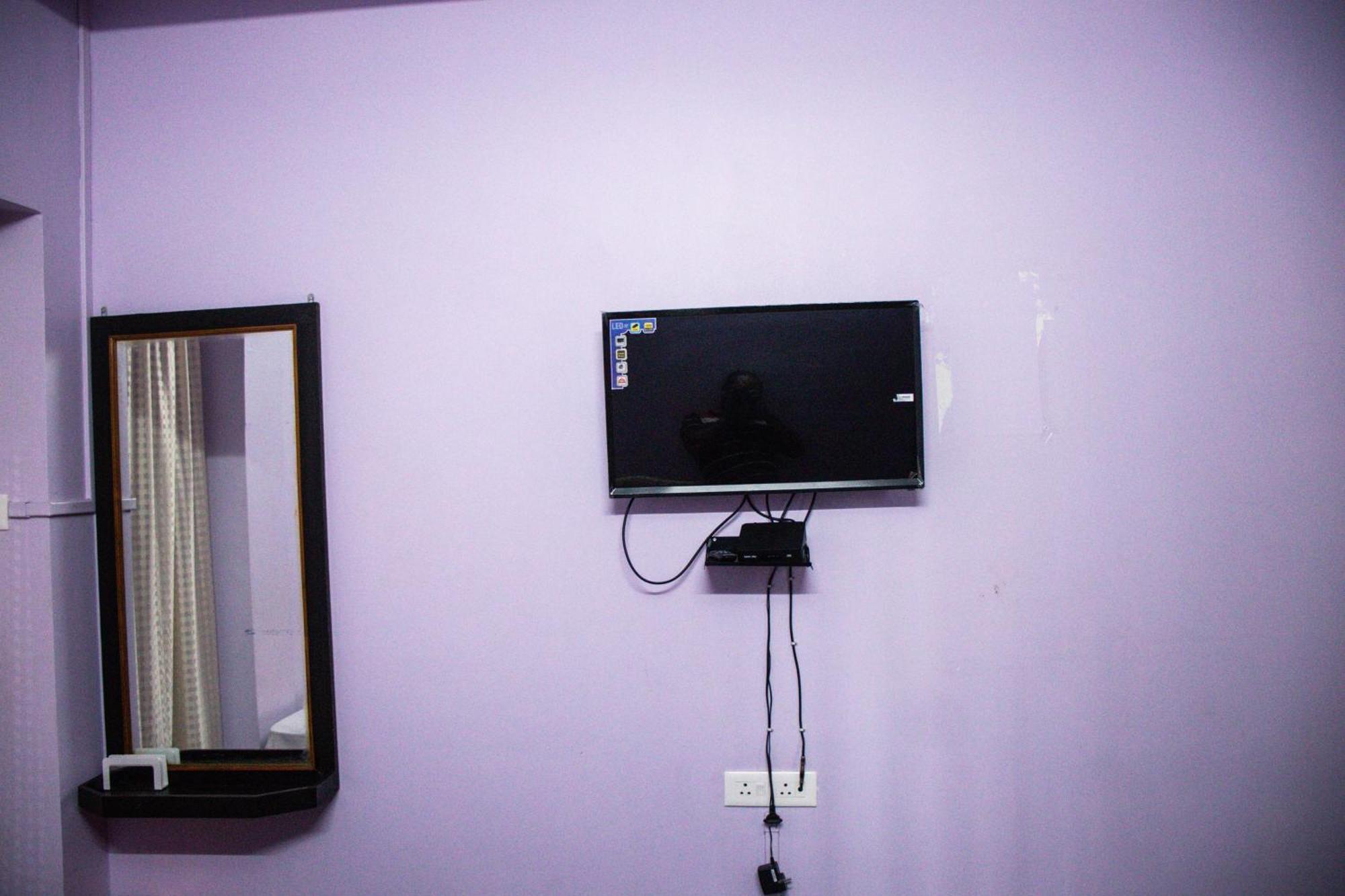 Promudini Guest House Shillong Esterno foto
